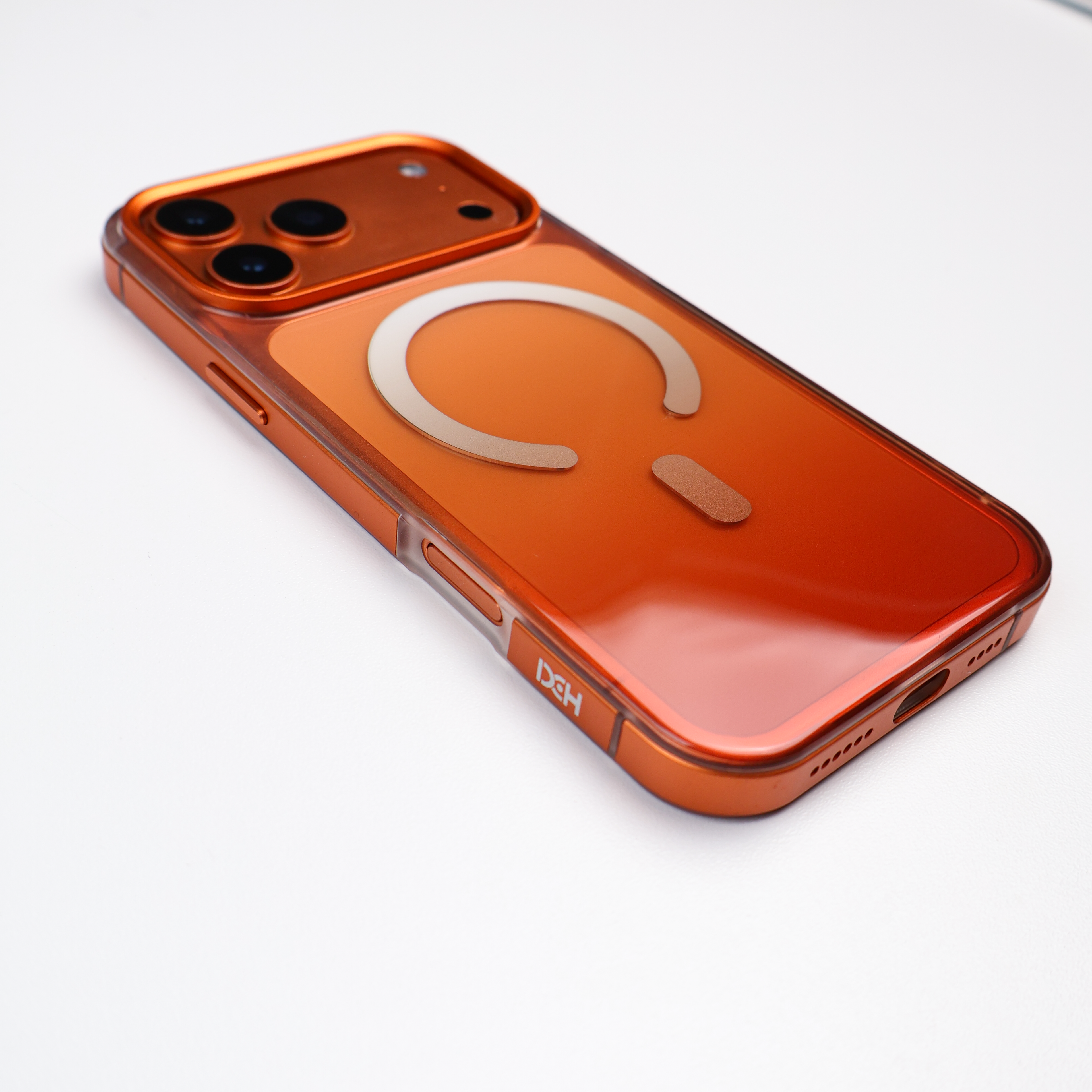 HECI Transparent Case — iPhone 17 Pro Max